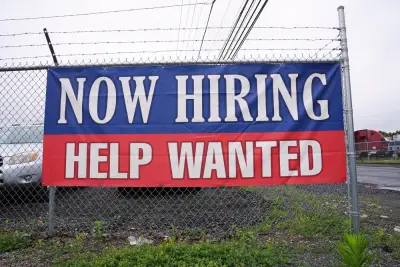 Fewer Americans file for jobless benefits last week as layoffs remain at historically healthy levels
